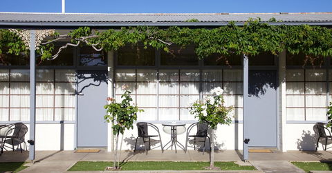 Guichen Bay Motel - Australian Directory 36