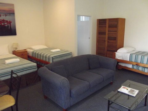 Guichen Bay Motel - Australian Directory 9