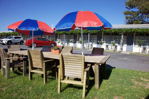 Guichen Bay Motel - Australian Directory 31