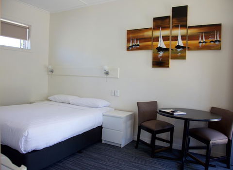 Guichen Bay Motel - Australian Directory 6