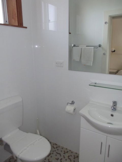 Guichen Bay Motel - Australian Directory 20