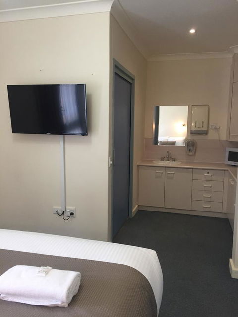 Port Pirie Accommodation And Apartments - Australian Directory 15