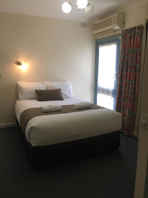 Port Pirie Accommodation And Apartments - Australian Directory 16