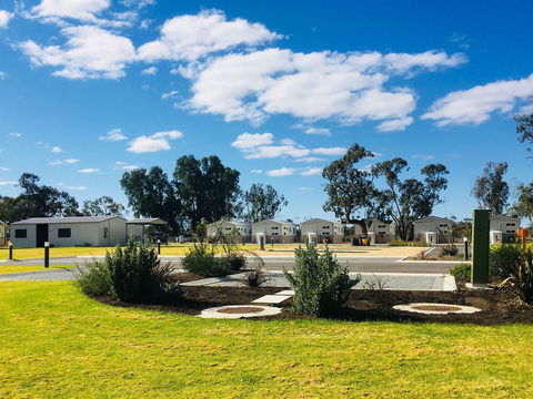 Waikerie Holiday Park - Australian Directory 4