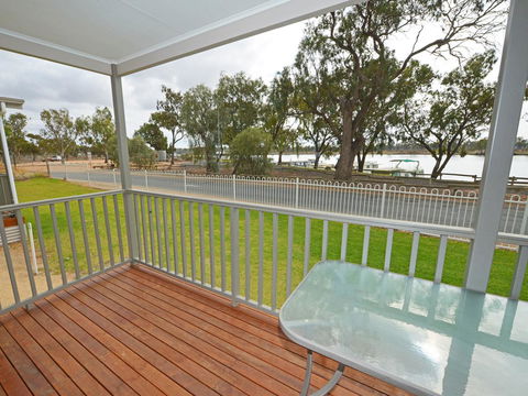 Waikerie Holiday Park - Australian Directory 12