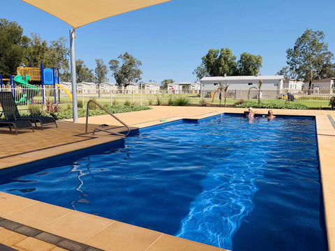 Waikerie Holiday Park - Australian Directory 6