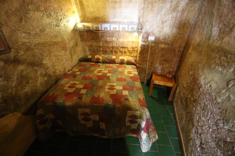 The Underground Motel - Australian Directory 3
