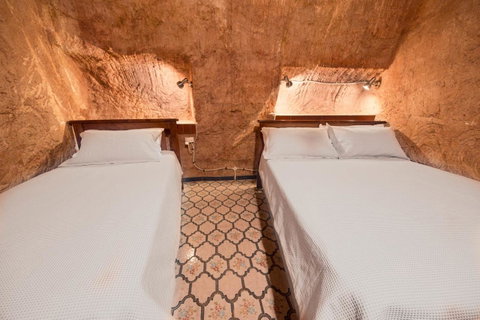 The Underground Motel - Australian Directory 6