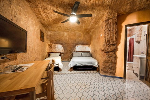The Underground Motel - Australian Directory 9