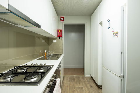 City Centre Motel Hotel - Australian Directory 30