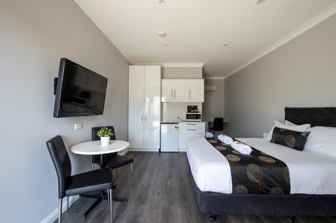 City Centre Motel Hotel - Australian Directory 21