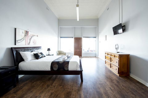 City Centre Motel Hotel - Australian Directory 3