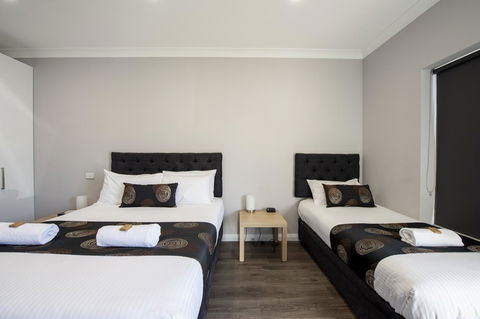 City Centre Motel Hotel - Australian Directory 19