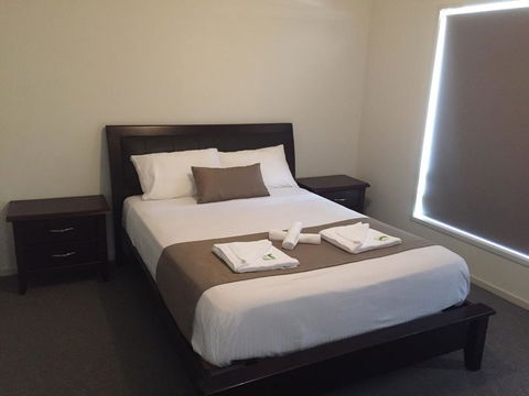 City Centre Motel Hotel - Australian Directory 43