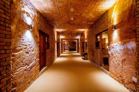 The Lookout Cave Underground Motel - Australian Directory 7