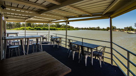 Murray River Queen - Australian Directory 25
