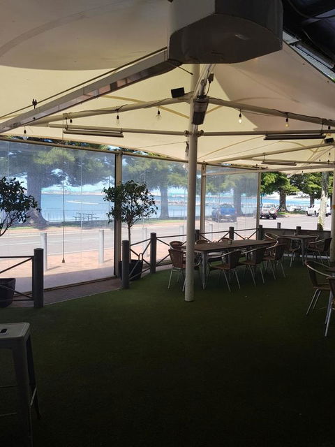 Pier Hotel - Australian Directory 29