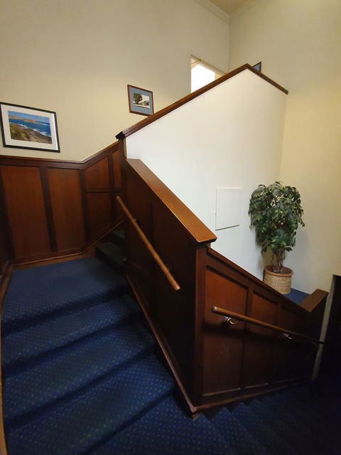 Pier Hotel - Australian Directory 11