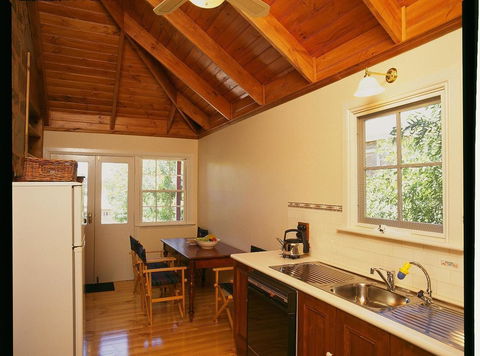 Clare Valley Heritage Retreat - Australian Directory 13