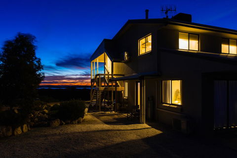 Southern Ocean Lookout - Australian Directory 2