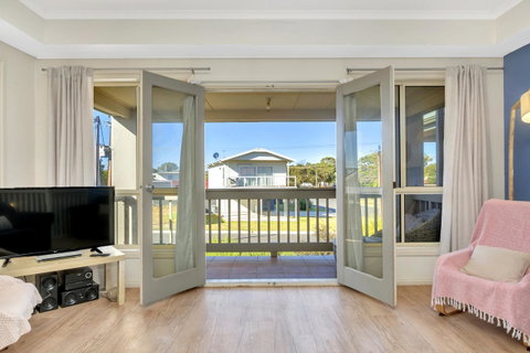 The Lighthouse - Australian Directory 2