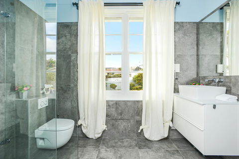 Salomon Sea Haus - Sellicks Beach - Australian Directory 3