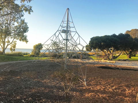Lake Albert Motel - Australian Directory 10