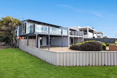 Sorrento - Aldinga Beach - Australian Directory 5