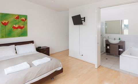 South Shores Yellowfin Villa 96 - South Shores Normanville - Australian Directory 21