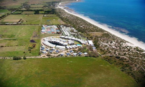 South Shores Yellowfin Villa 96 - South Shores Normanville - Australian Directory 8