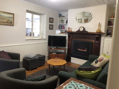 Goolwa Marinerâ€™s Cottage - Free Wifi And Pet Friendly - Centrally Located In Historic Region - Australian Directory 11