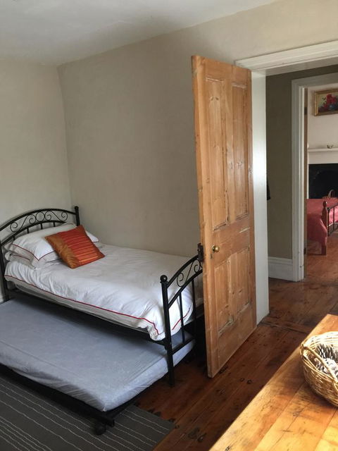 Goolwa Marinerâ€™s Cottage - Free Wifi And Pet Friendly - Centrally Located In Historic Region - Australian Directory 9