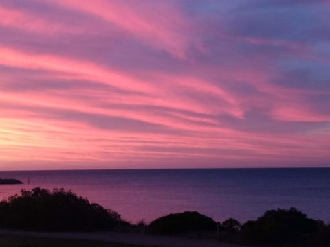 Seafront Shack - Australian Directory 2