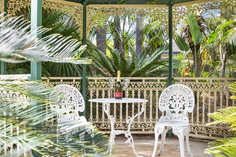 The Palms - Australian Directory 9