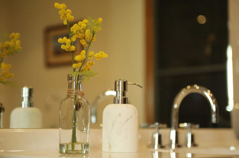 William Hunt's Retreat - Cypress Studio - Australian Directory 17