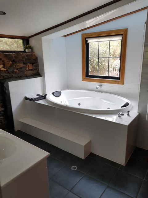 William Hunt's Retreat - Cypress Studio - Australian Directory 3