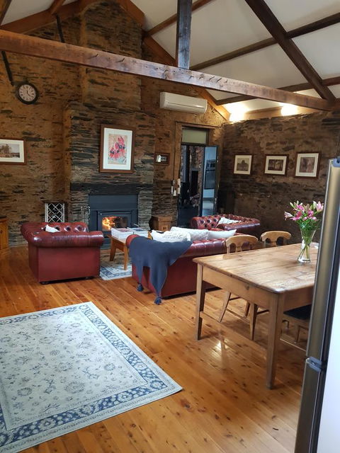 William Hunt's Retreat - Cypress Studio - Australian Directory 9