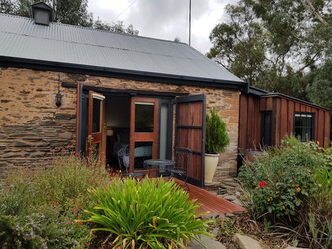 William Hunt's Retreat - Cypress Studio - Australian Directory 11