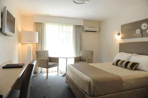 The Barn Accommodation - Australian Directory 38