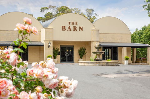 The Barn Accommodation - Australian Directory 6