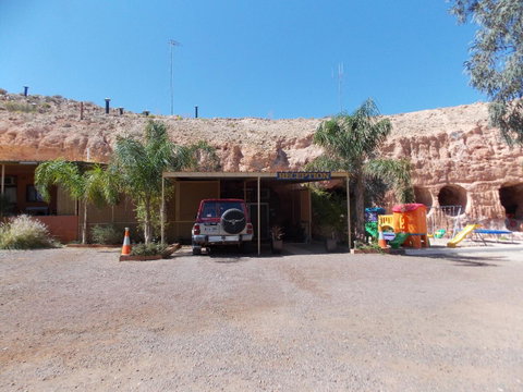 Desert View Apartments - Australian Directory 0