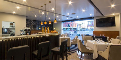 Ellen Hotel - Australian Directory 11