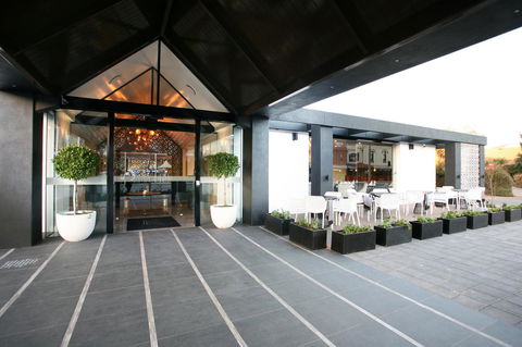 Ellen Hotel - Australian Directory 22