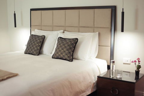 Ellen Hotel - Australian Directory 14