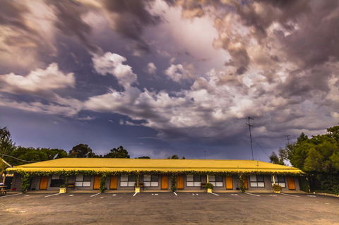 Country Roads Motor Inn Naracoorte - Australian Directory 40