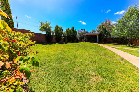 Country Roads Motor Inn Naracoorte - Australian Directory 43
