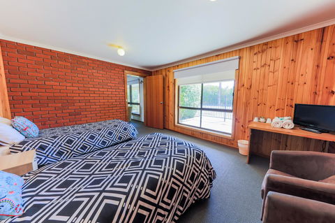 Country Roads Motor Inn Naracoorte - Australian Directory 15