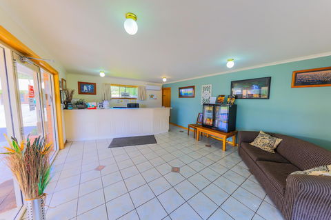 Country Roads Motor Inn Naracoorte - Australian Directory 14