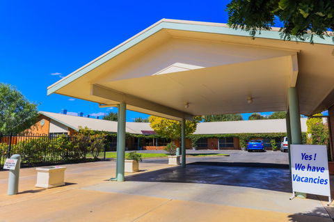 Country Roads Motor Inn Naracoorte - Australian Directory 1