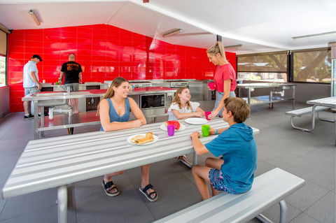 BIG4 Renmark Riverfront Holiday Park - Australian Directory 43